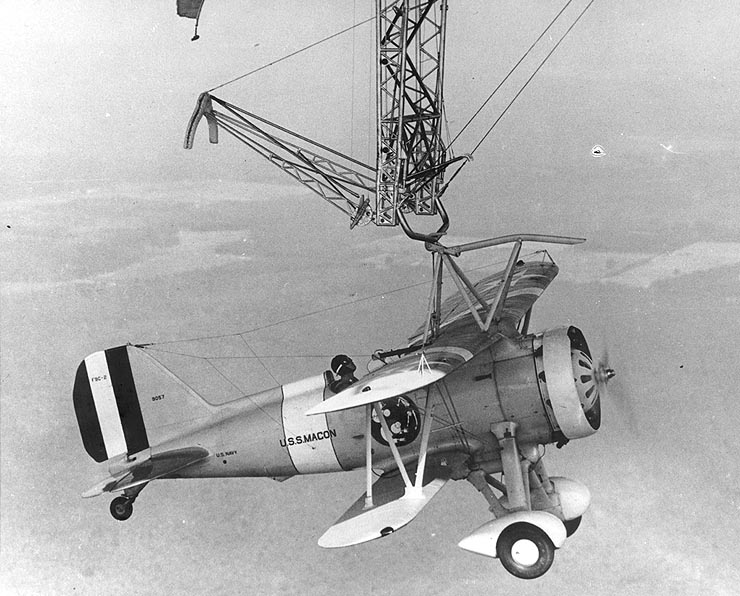 F9C Sparrowhawk attached to the trapeze.