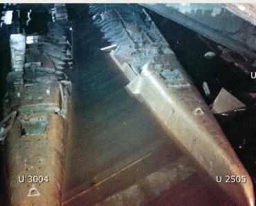 U-3506, U-3004 and U-250S were scuttled inside the pen