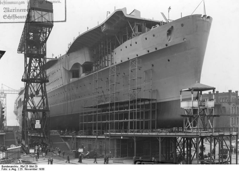 Graf Zeppelin under construction. 