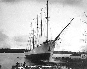 Launch of the Carroll A. Deering in 1919. 