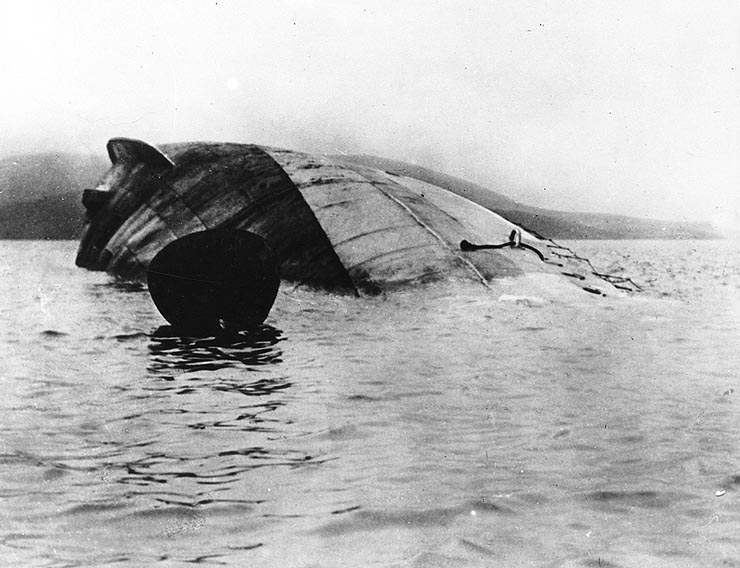 The German cruiser Seydlitz lays capsized at Scapa Flow after her scuttling on 21 June, 1919. Before she was raised by Ernest Cox. 
